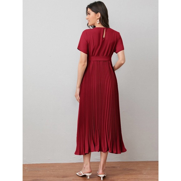 Maternity Self Belted Pleated Dress - Picture 6 of 8